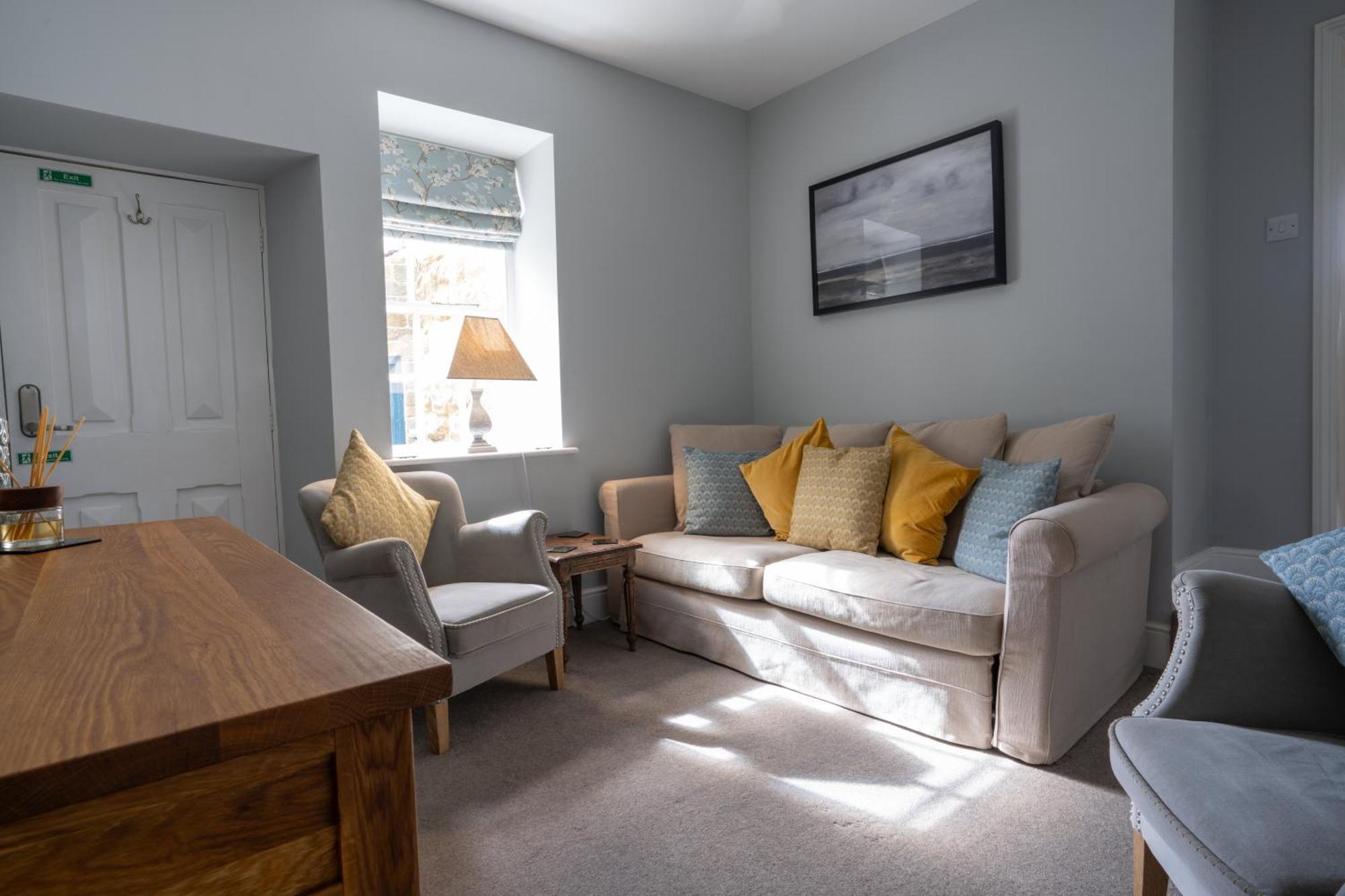Hassop Station Apartment On The Monsal Trail Bakewell Eksteriør bilde
