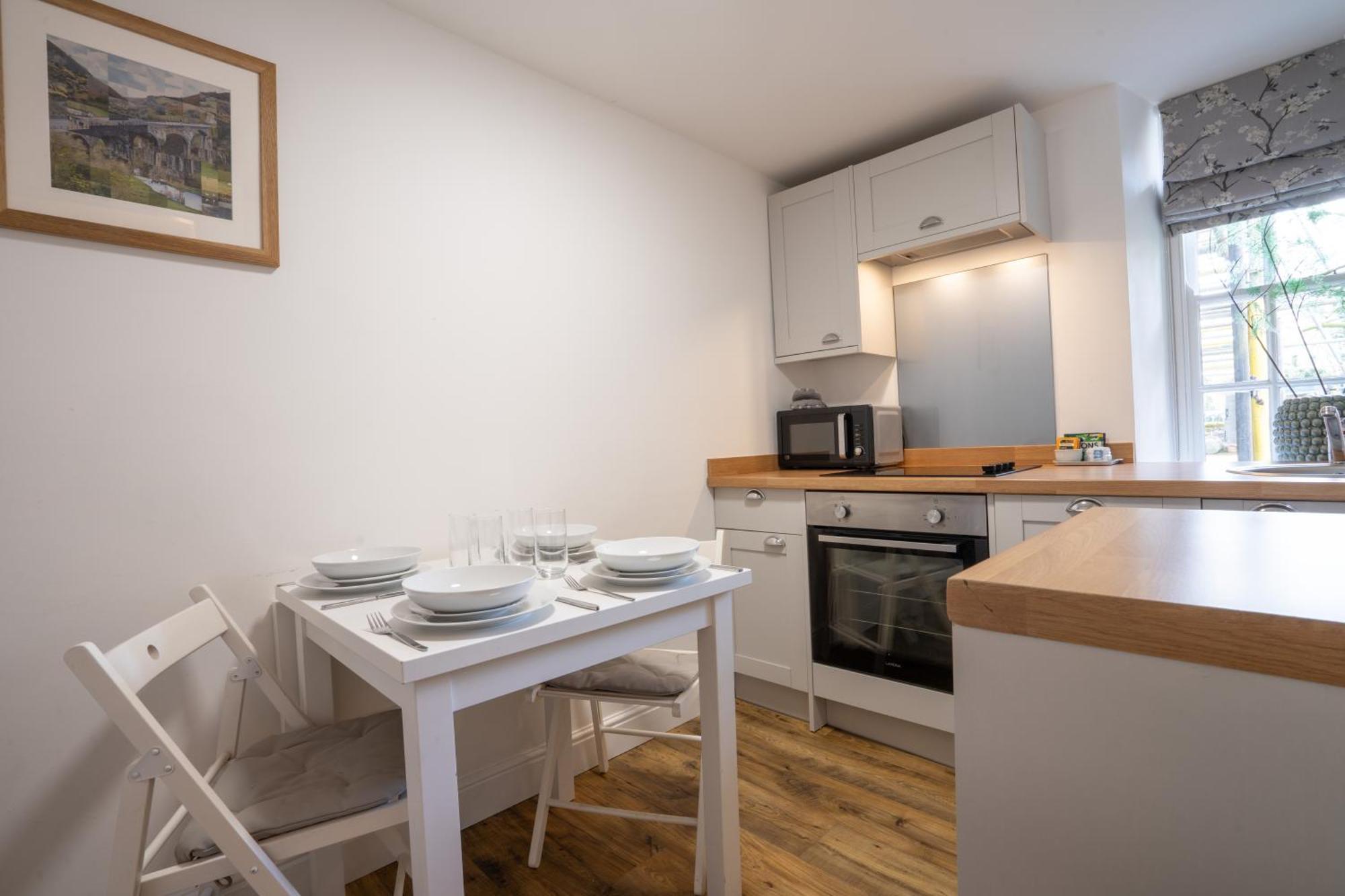 Hassop Station Apartment On The Monsal Trail Bakewell Eksteriør bilde